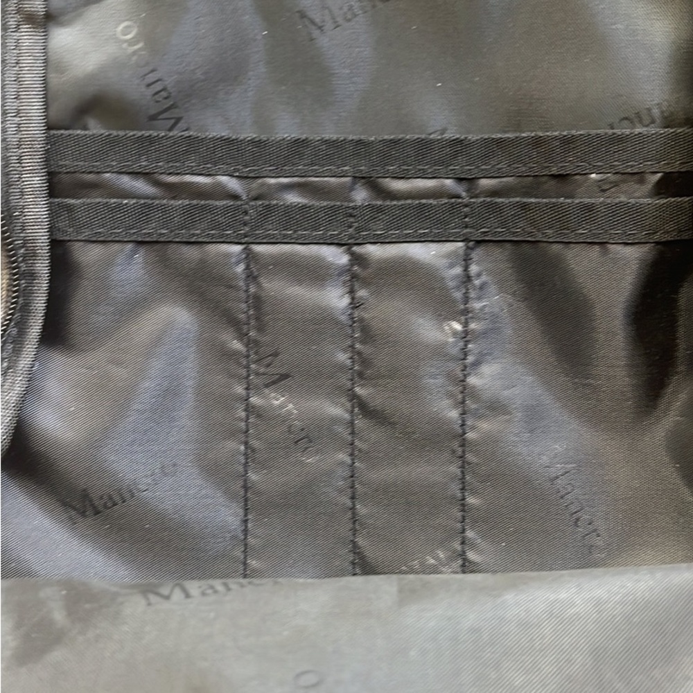 Mancro Charging Backpack - Picture 5 of 5